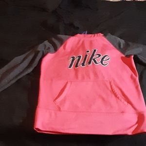 Womens Nike Therma-Fit Pullover